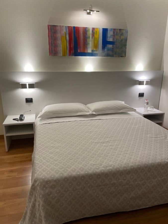 Ligabue 4* Guastalla