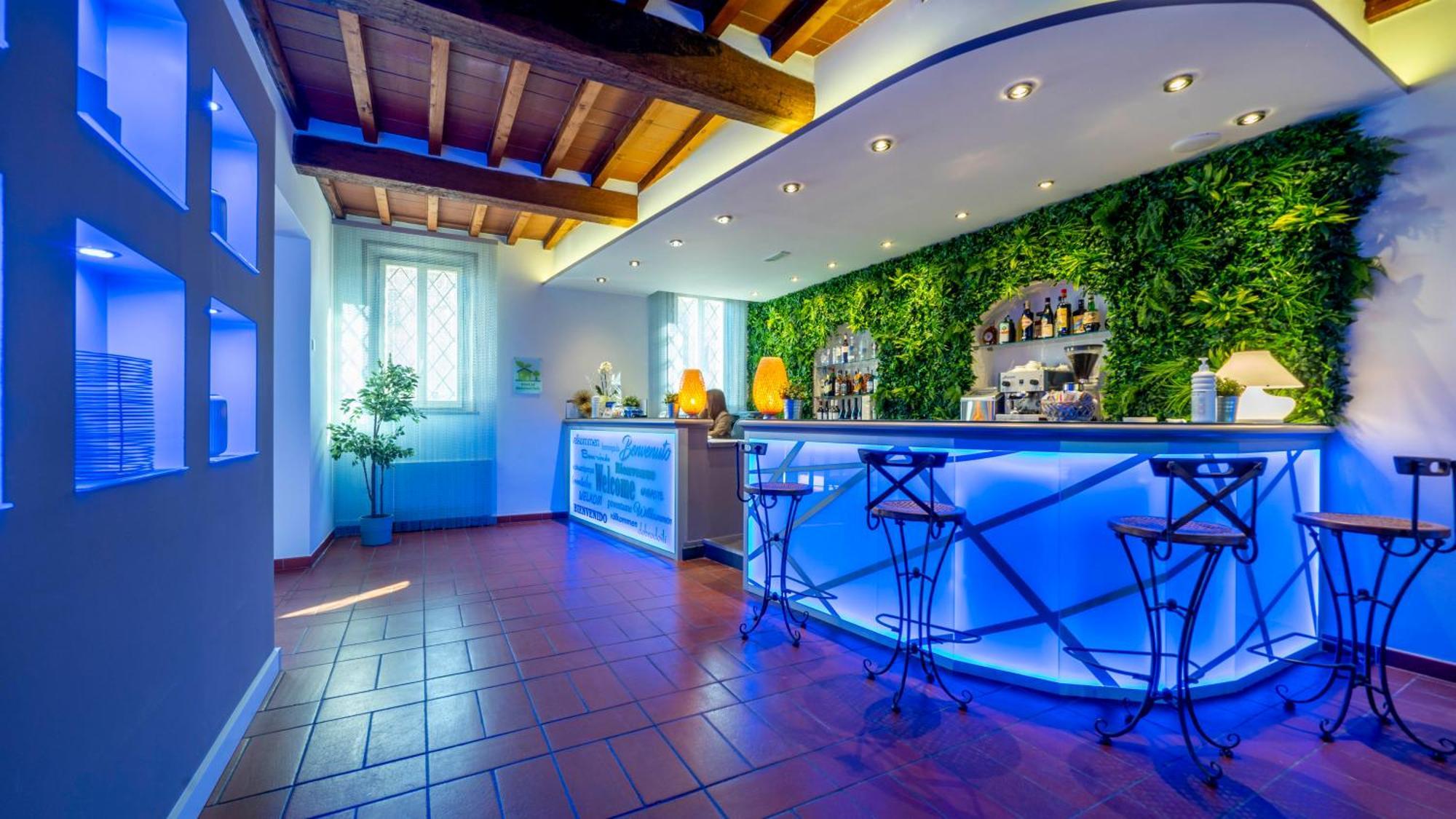 Ligabue Hotel 4*